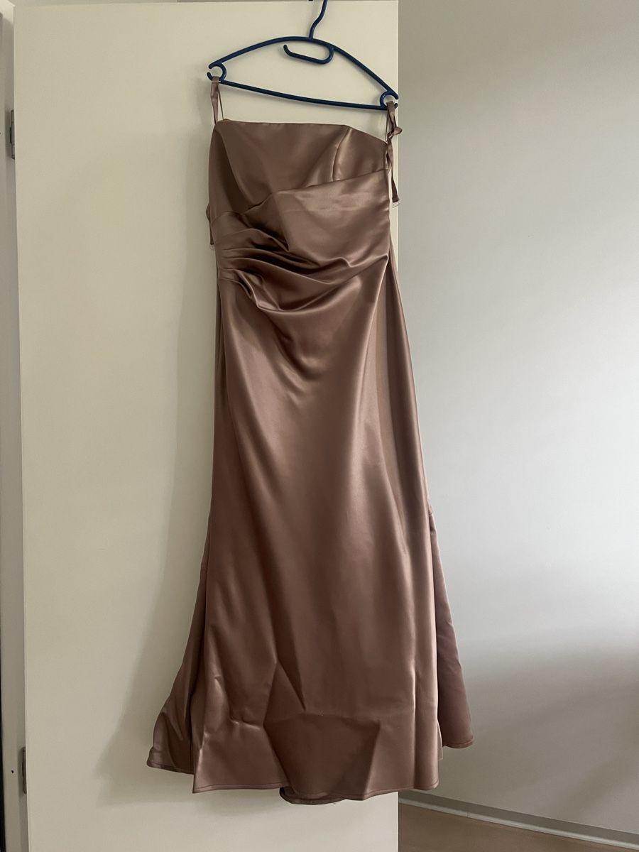Robes: Abendkleid mit Bolero in Grösse46 – D'occasion à Rümlang par superlilly5