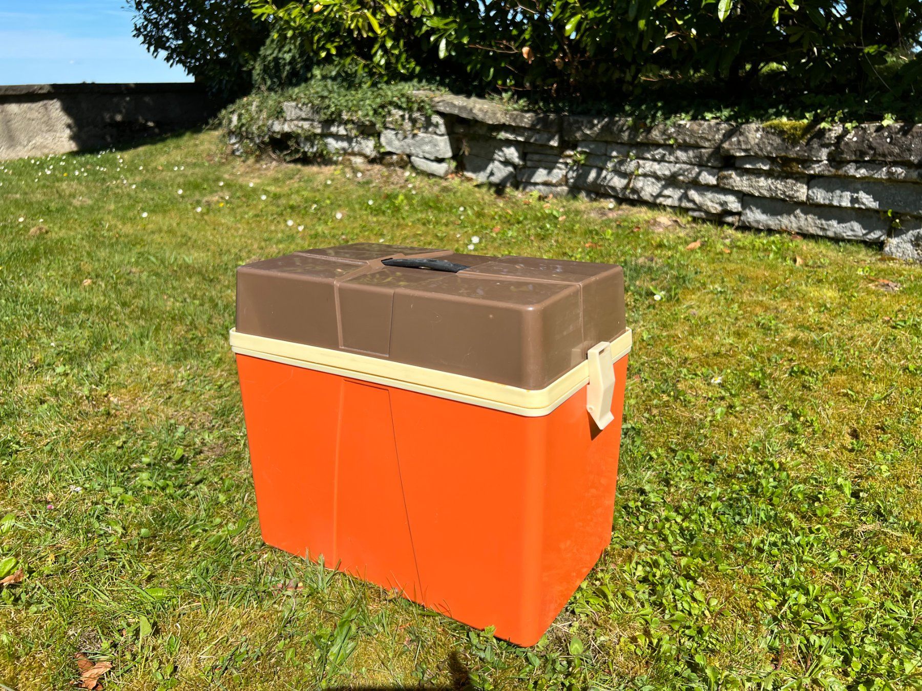 Frigoriferi & Refrigeratori: Retro Kühlbox I 70er Jahre – Usato da Walzenhausen venduto da stilvollwohnen 4