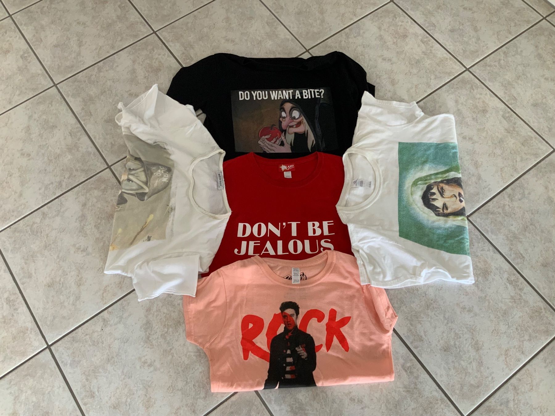 T-Shirts: T-Shirt  5 Stück 36/38 – Gebraucht aus Kappel von Mya986