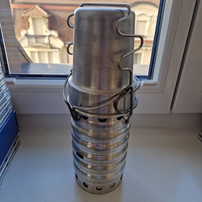 Lampade: Collector - Army pack Année 60-70 – Usato da Lausanne venduto da fclaus-2009