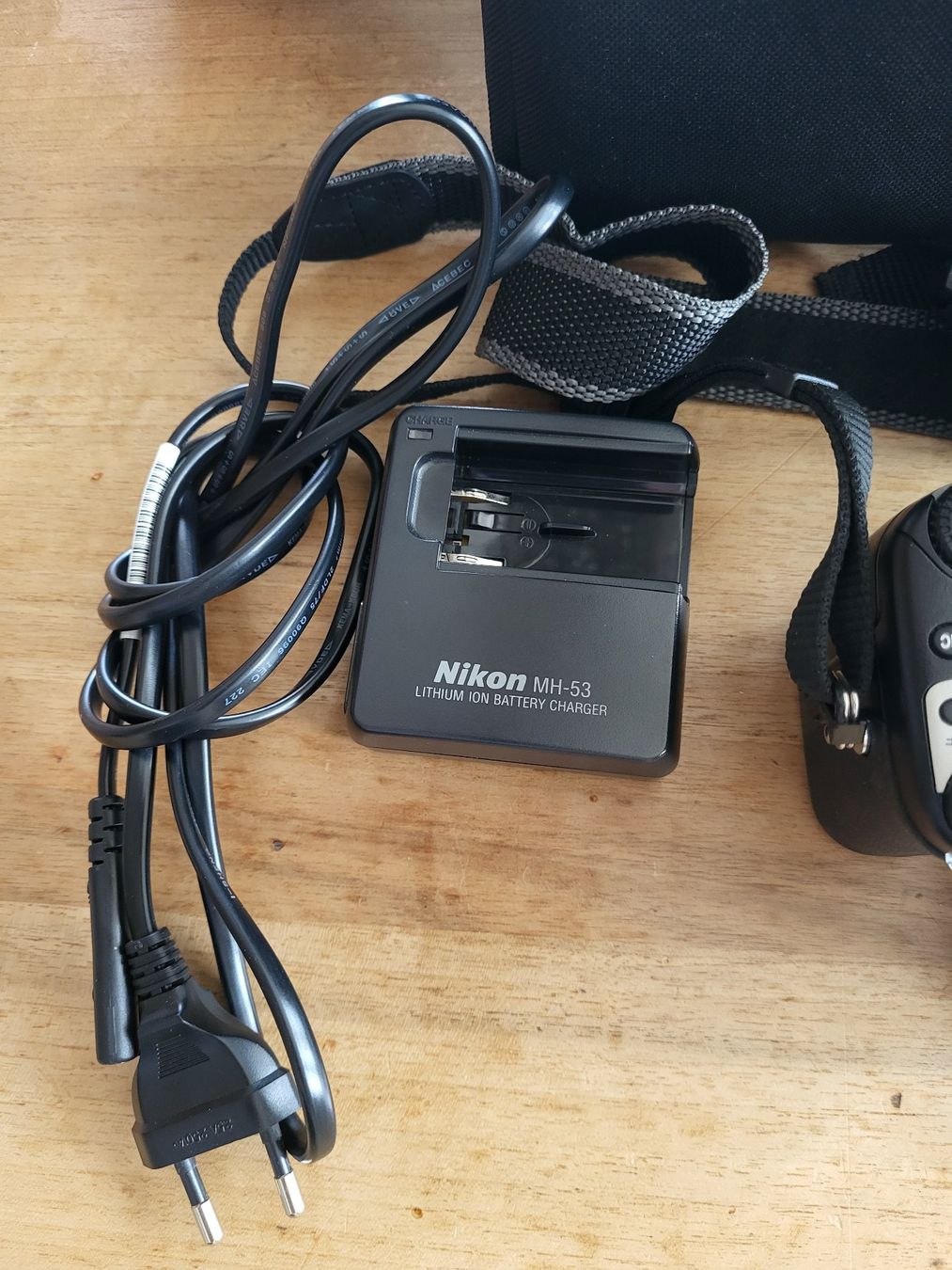 Nikon Kamera: Nikon Coolpix 5700 – Gebraucht aus St.Gallen von Fulvia0 2