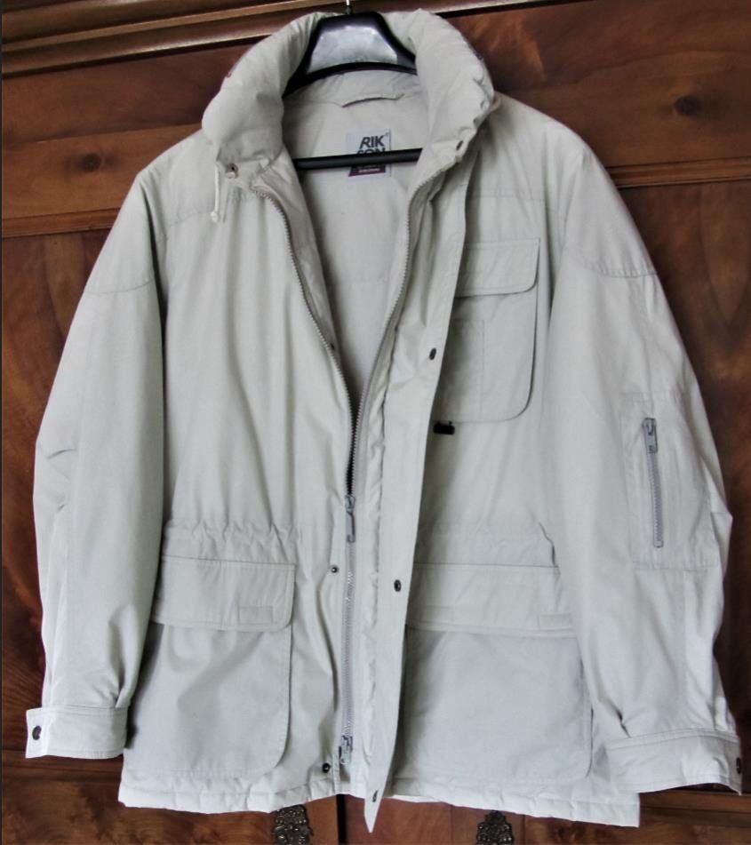 Giacche: Herren-Daunenjacke, Gr.50 – Usato da Russikon venduto da Pebblybeach