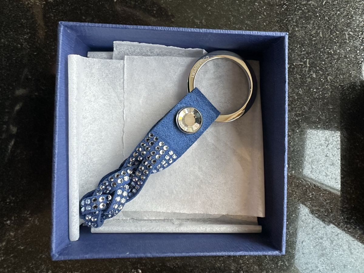 Swarovski Portachiavi: Swarovski Schlüsselanhänger Blau – Nuovo e nell'imballaggio originale da Niederlenz venduto da Shininglove