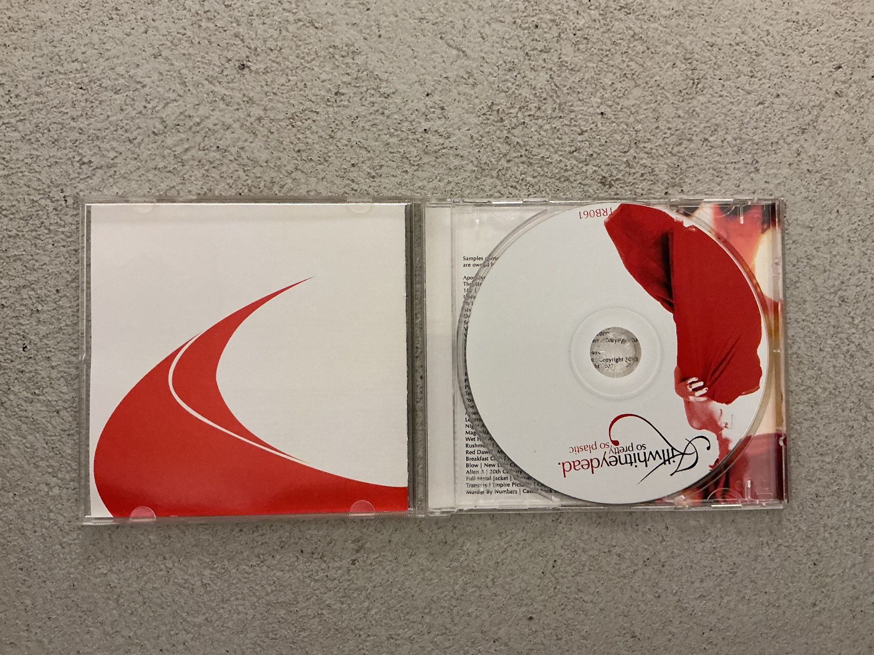 CD: Zillwhitneydead CD -  So Pretty, So Plastic – Usato da Winterthur venduto da Tumko_7_Vinyl 1