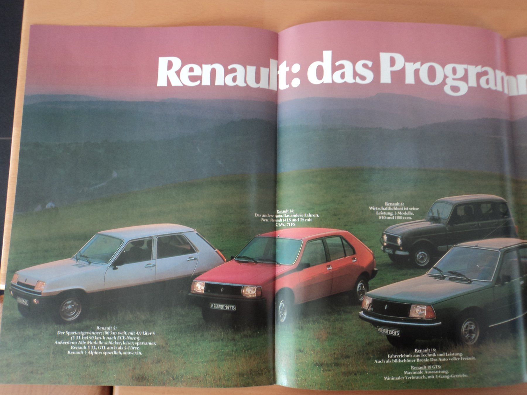 Renault Dokumente: Prospekt Renault Programm 1980 mit A310 V6, R4, R5, 30TX – Gebraucht aus Schwarzenburg von modelCARama 3
