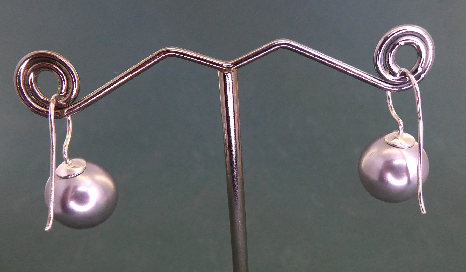 Ohrringe & -stecker: Ohr Ringe, Hänger 925 Silber mit synthetischen Perlen – Gebraucht aus Muri AG von silvermouse007 1