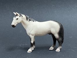 Schleich Hannoveraner Hengst Pferd