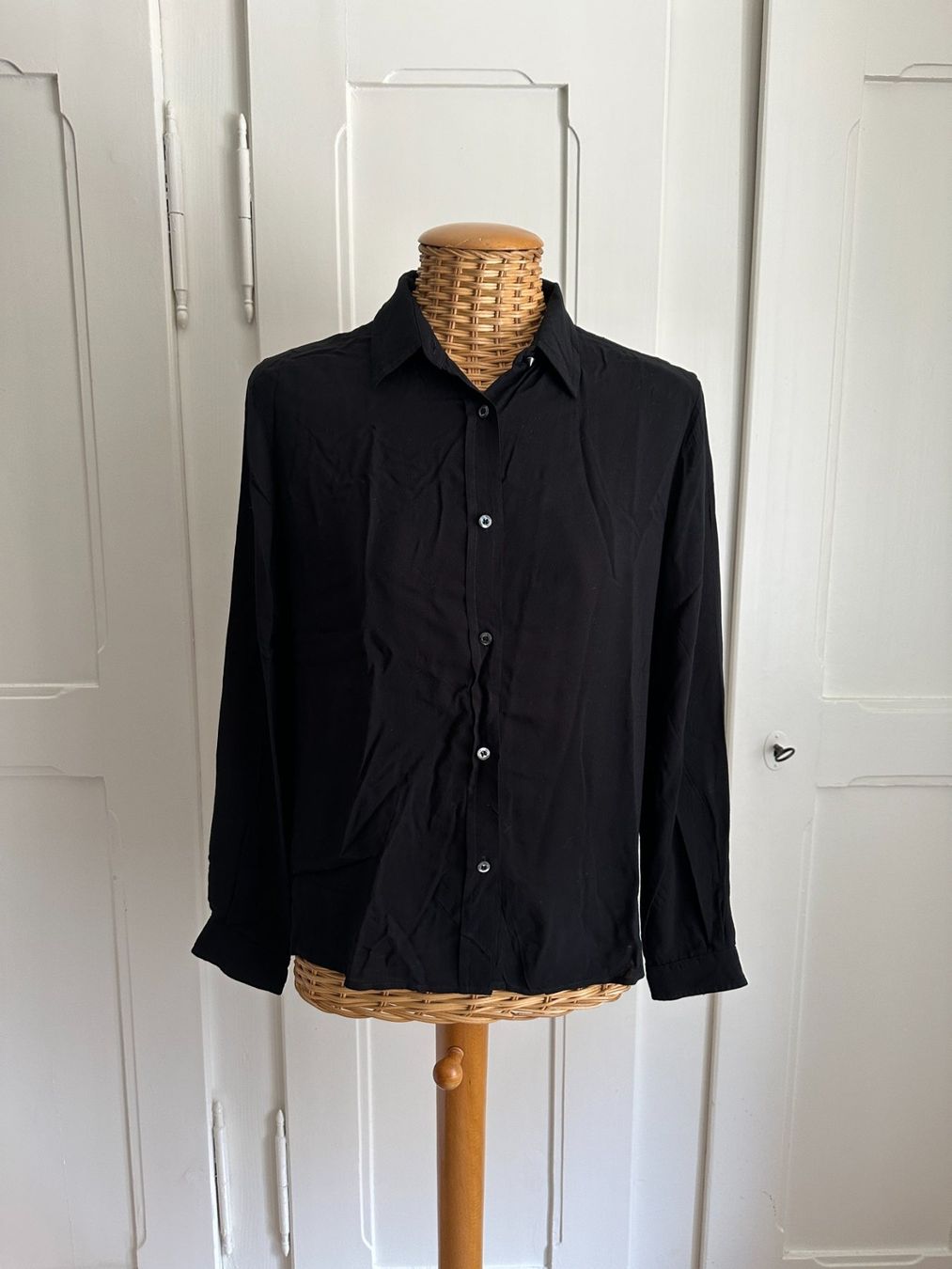 Diesel Chemisiers: DIESEL - Bluse schwarz S – D'occasion à Zürich par Diazaio