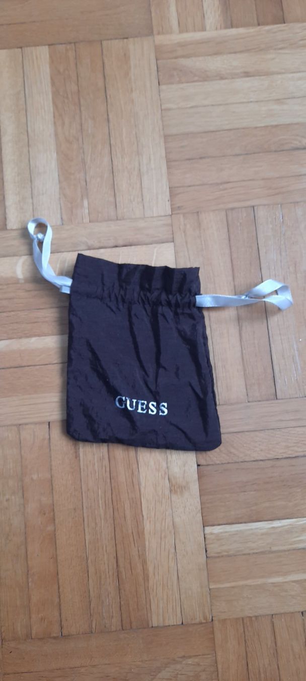 Guess Catenine: Collana Guess – Usato da Tesserete venduto da bab_7ztk 3
