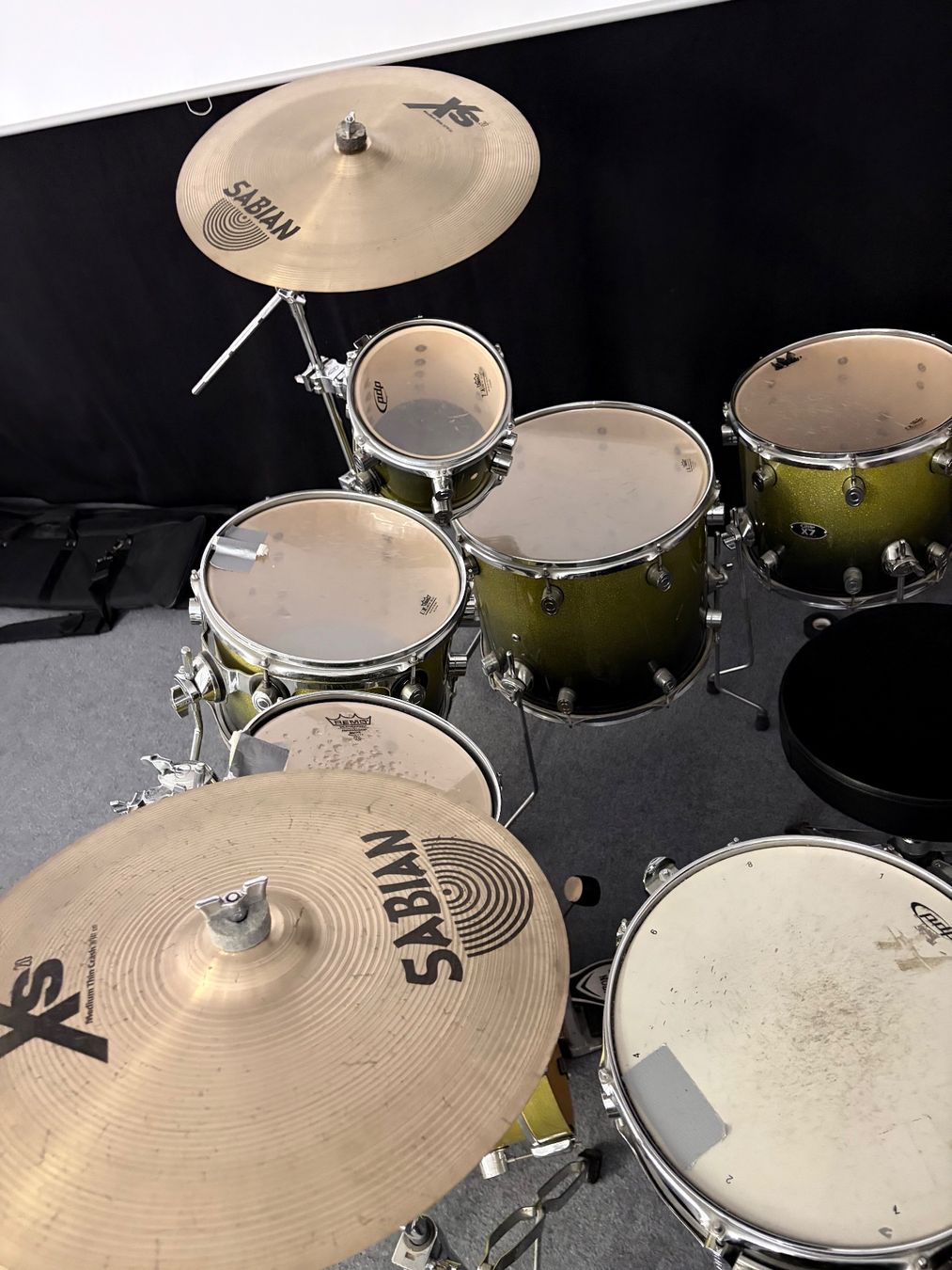 Strumenti musicali: PDP Schlagzeug Set mit Becken und Hocker – Usato da Winterthur venduto da jonathanthomann 2