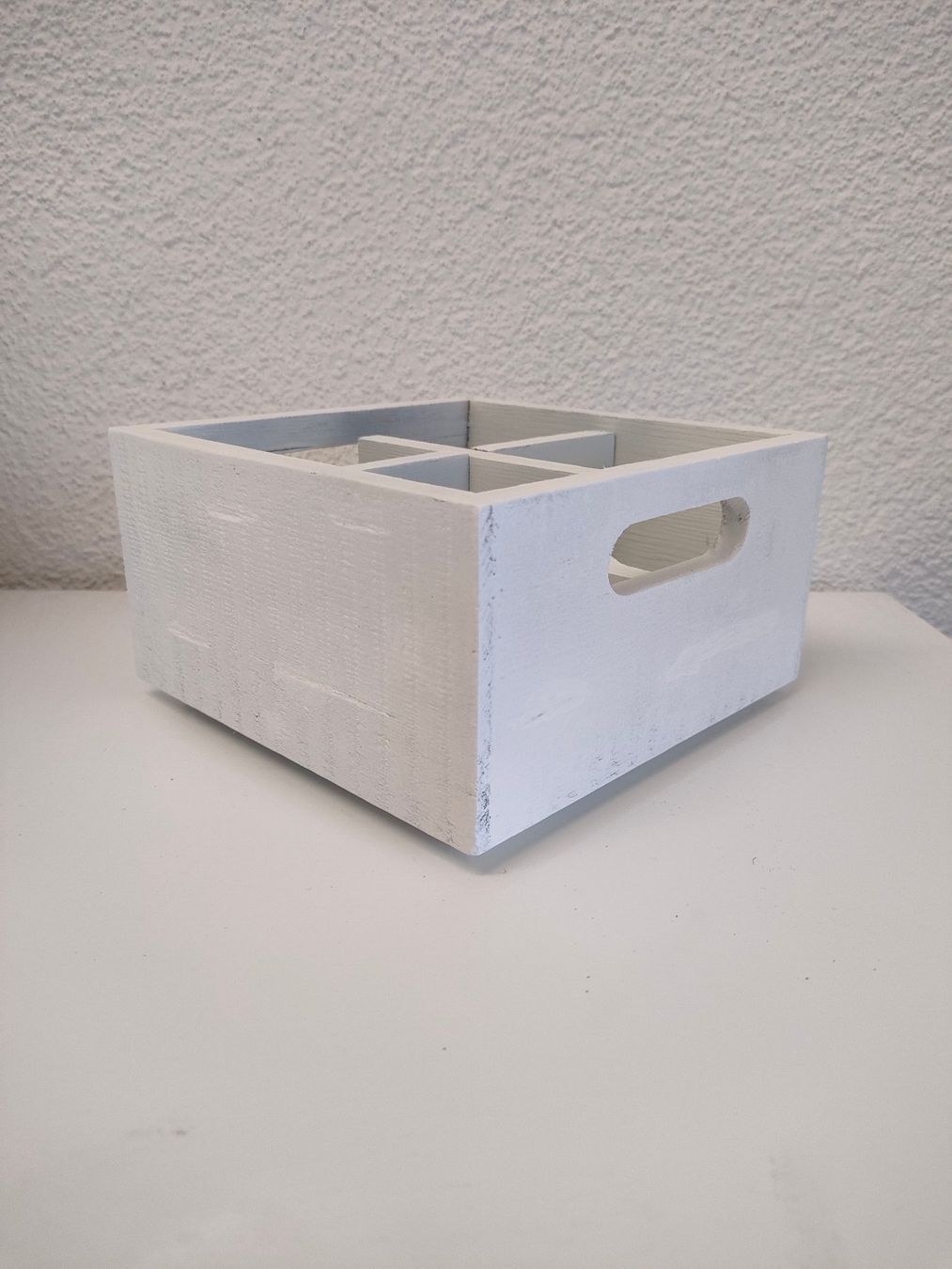 Set di tavolo e panche: Wunderschöner Tisch Caddy mit vier Kammern – Usato da Dietikon venduto da Branquinha1981 1