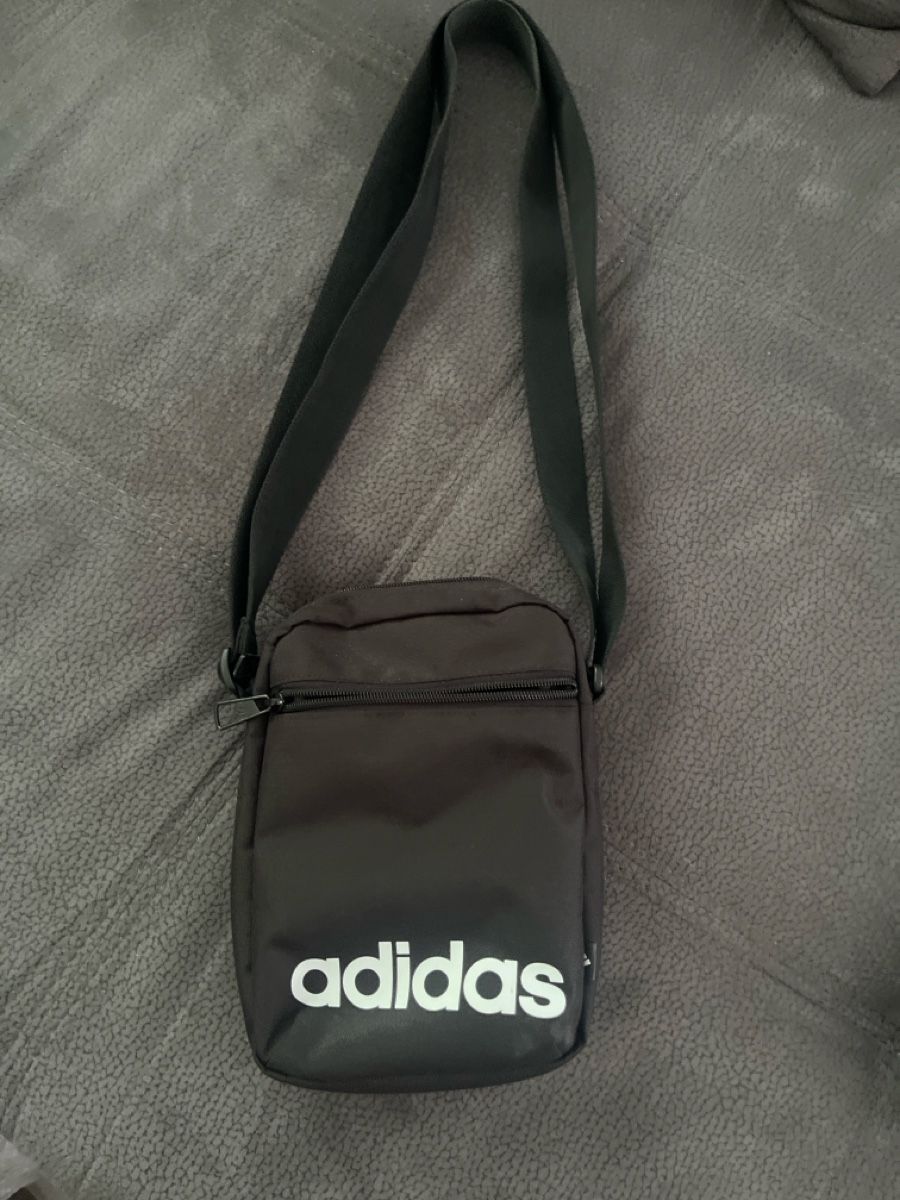 Adidas Borse: adidas-Umhängetasche – Nuovo (secondo la descrizione) da Wil SG venduto da smu_l76j
