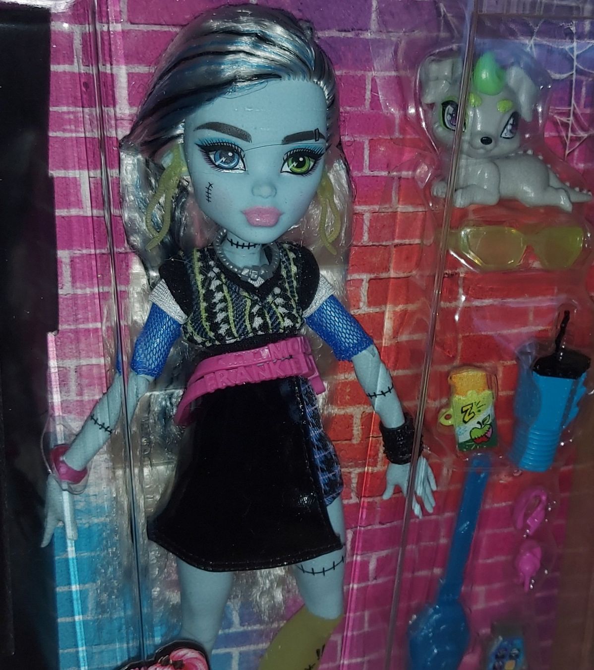 Bambole: Poupée Monster High:FRANKIE STEIN,2025,Neuve – Nuovo e nell'imballaggio originale da Ecublens VD venduto da Magic_Island 3