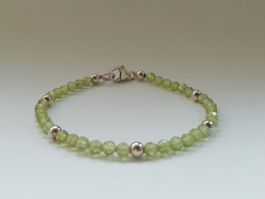 Armband mit Peridot, Karabinerverschluss 17.5 cm