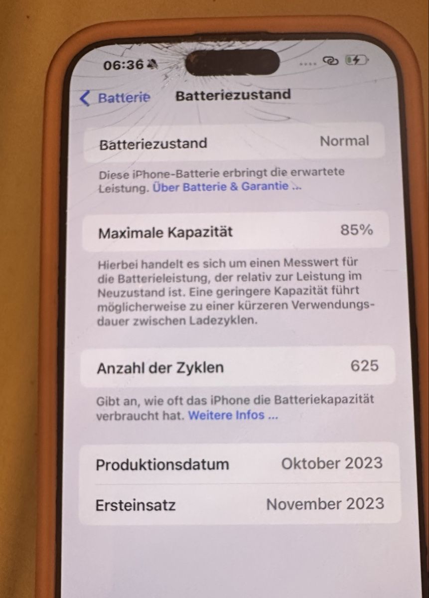 Apple Telefoni cellulari / Smartphones: iPhone 15Pro Max – Usato da Liebefeld venduto da cag_yj8s 3