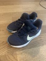Nike Star Runner Kids Gr. 29.5 – Dunkelblau
