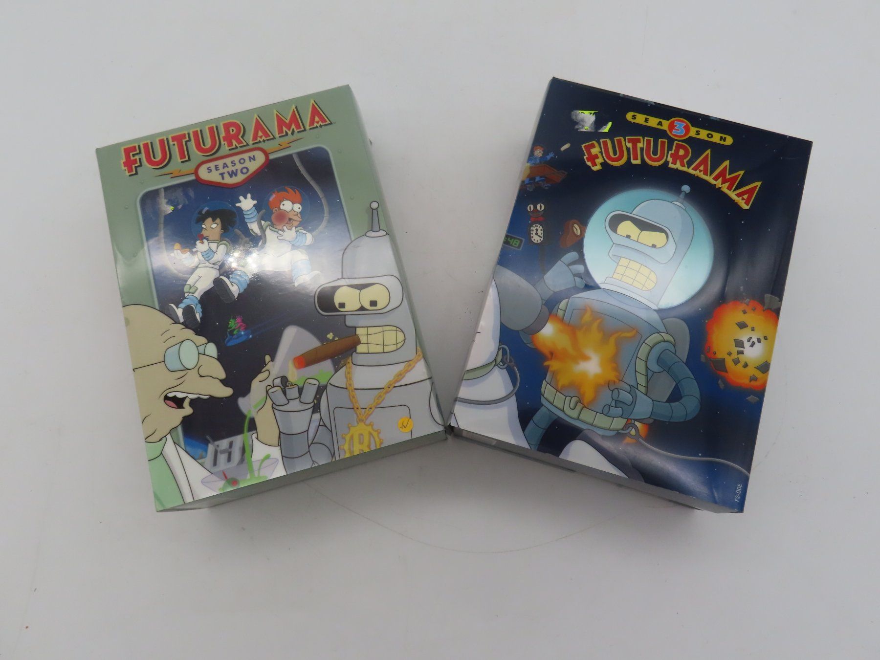 Tutti i DVDs: Futurama Staffel 2 & 3 DVD Sets komplett – Usato da Reinach BL venduto da WBZ-Flohmarkt 1