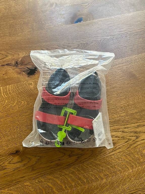 Scarpe per ragazzi: Crocs Sandalen – Usato da Uster venduto da CDiermayr 3