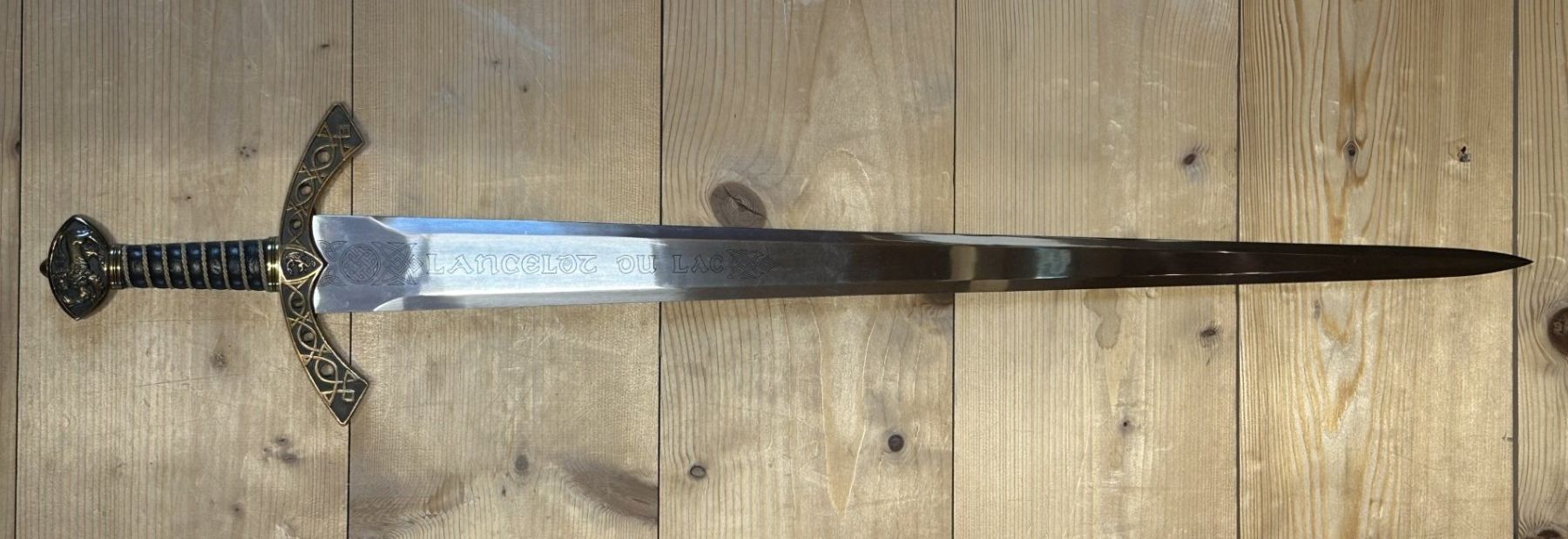 Sonstiges zum Sammeln & Seltenes: Lancelot-Schwert aus Bronze – Gebraucht aus Steffisburg von Pat_Stoll