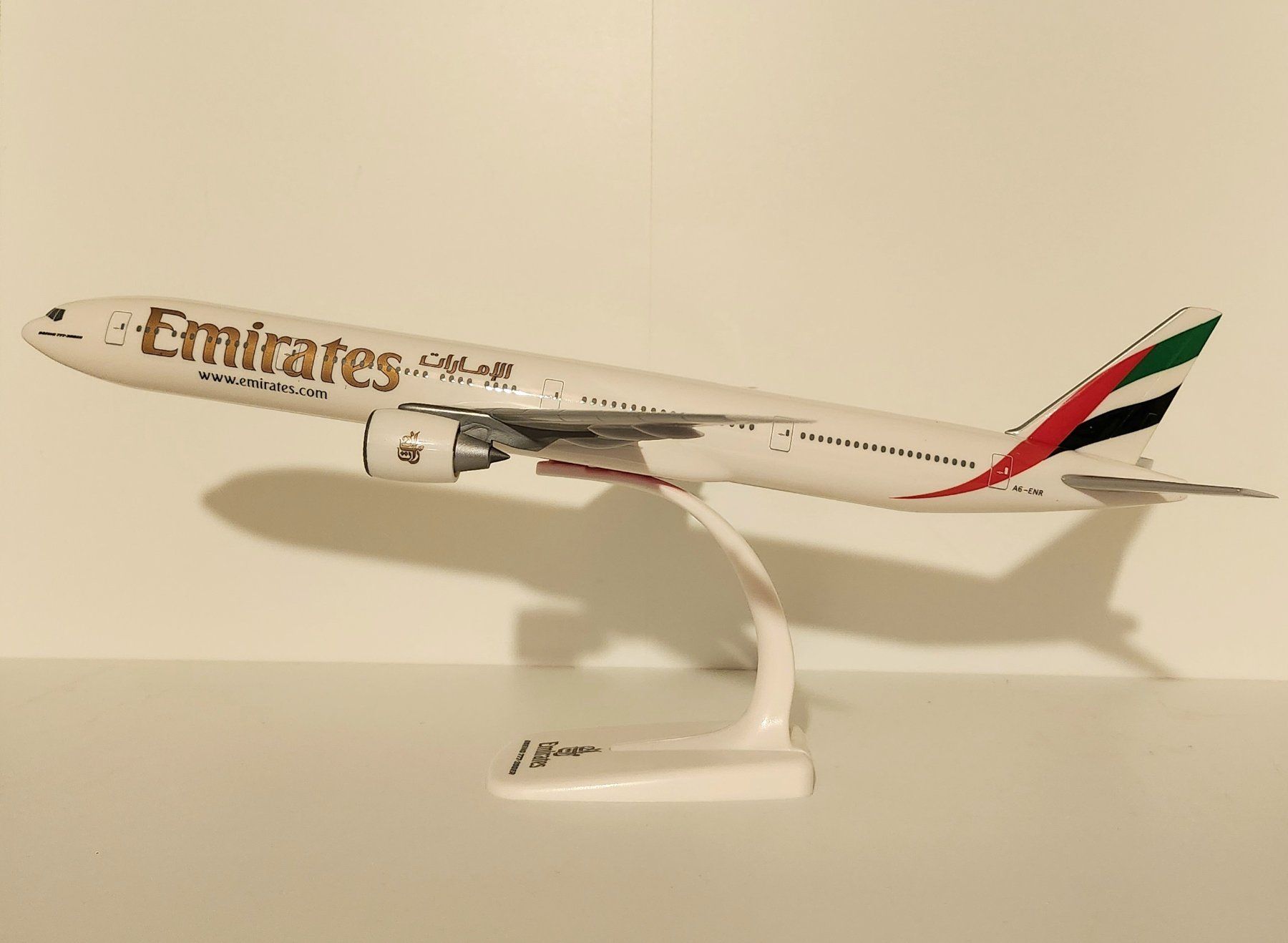 Herpa Kit di modellismo & Modellini statici: Herpa Emirates Boeing 777-300ER – Nuovo (secondo la descrizione) da Wittenwil venduto da ced_q8j7 2