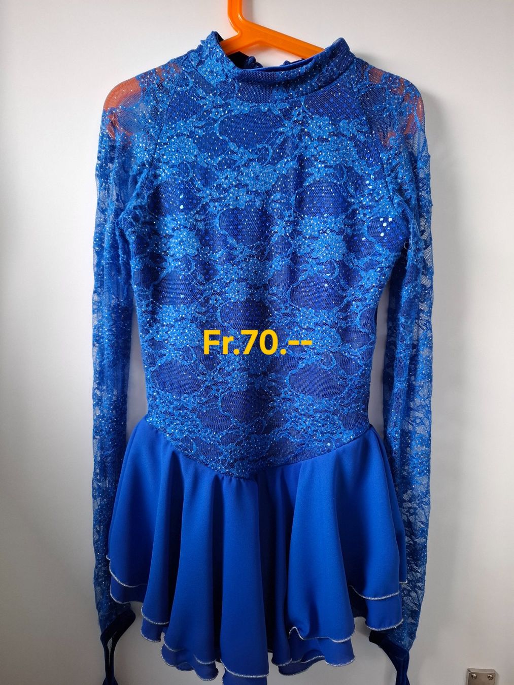 Vestiti & Gonne: Kürkleid Gr.140/146 – Usato da Flawil venduto da corinnetanner 1