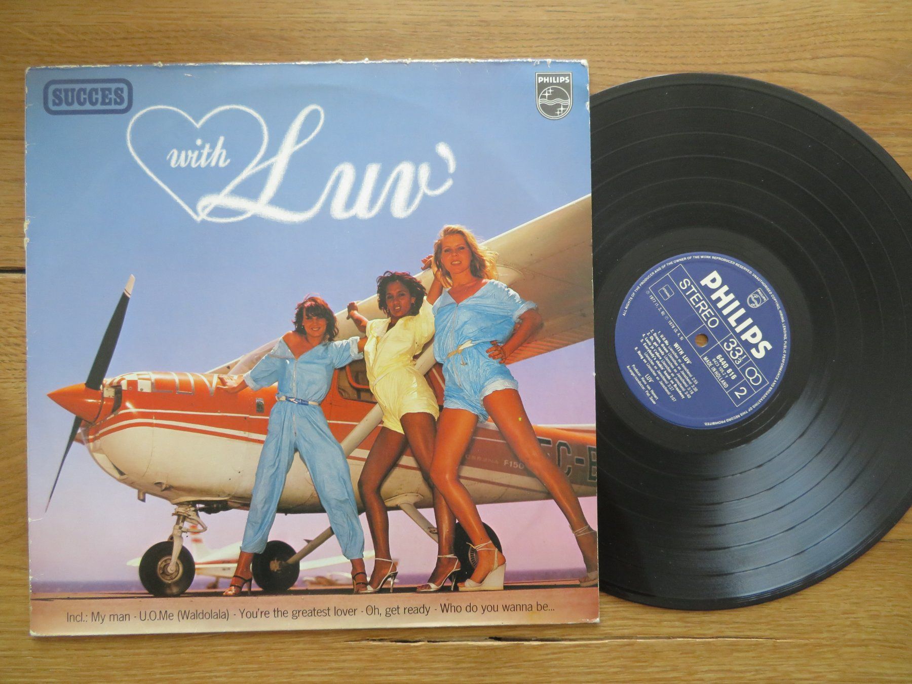 Dischi in vinile: Luv' - With Luv' - Vinyl LP Platte – Nuovo (secondo la descrizione) da Zürich venduto da max_cp5f