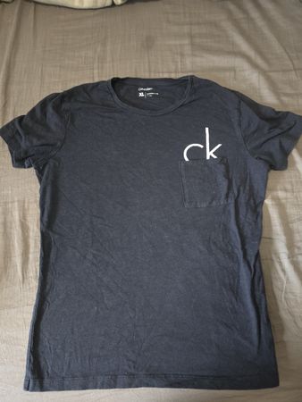 T-shirt Calvin Klein noir XL poche logo ck