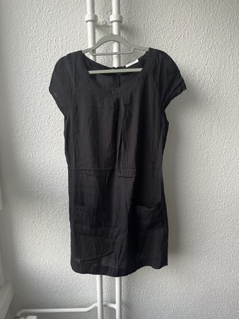 Leichtes schwarzes Sommerkleid für Strand, Gr. 40