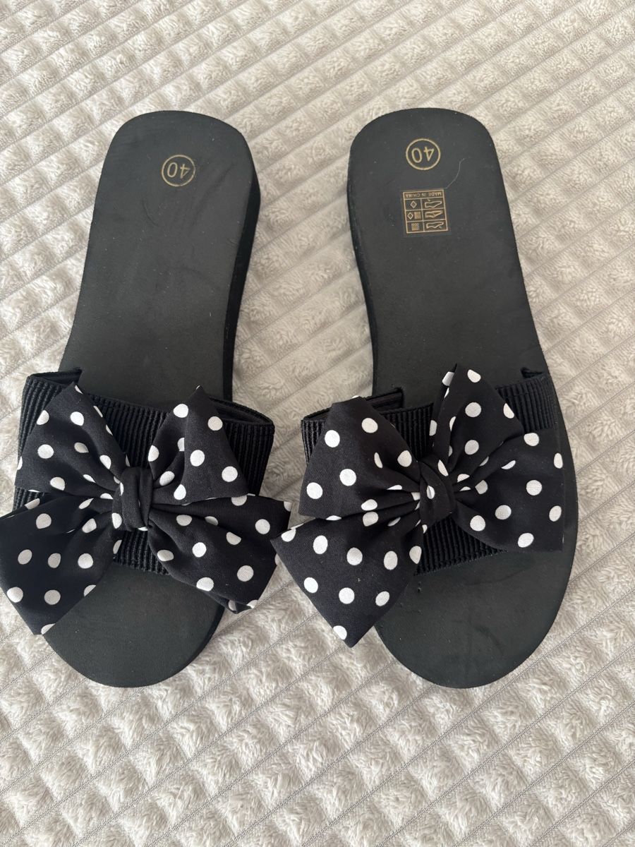 Scarpe da donna: Pantoletten gr.40 – Nuovo (secondo la descrizione) da Zug venduto da Biki72