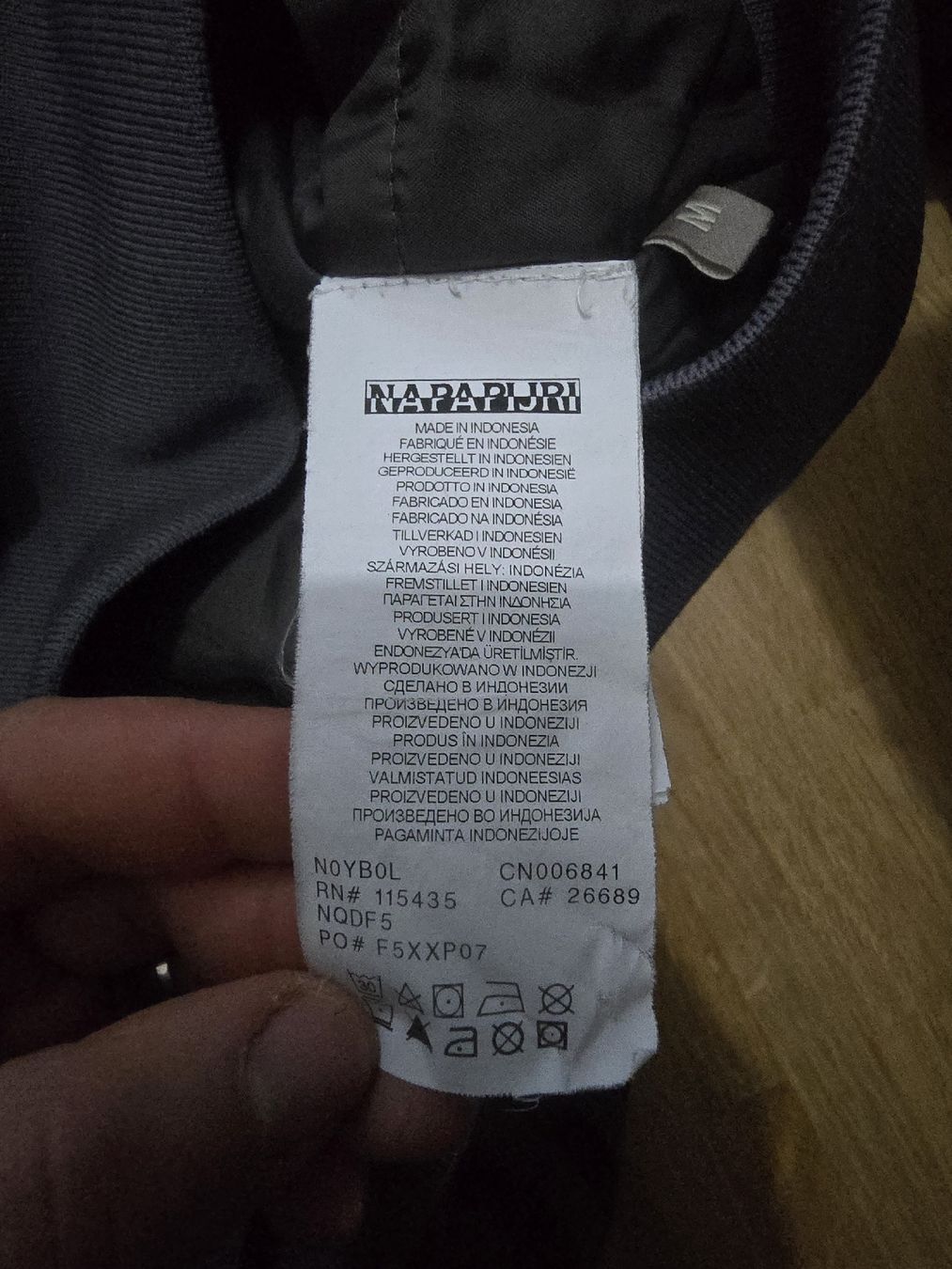 Napapijri Giacche: Napapijri winter jacket  - size M - navy – Usato da Mont-sur-Lausanne venduto da Didinho 4