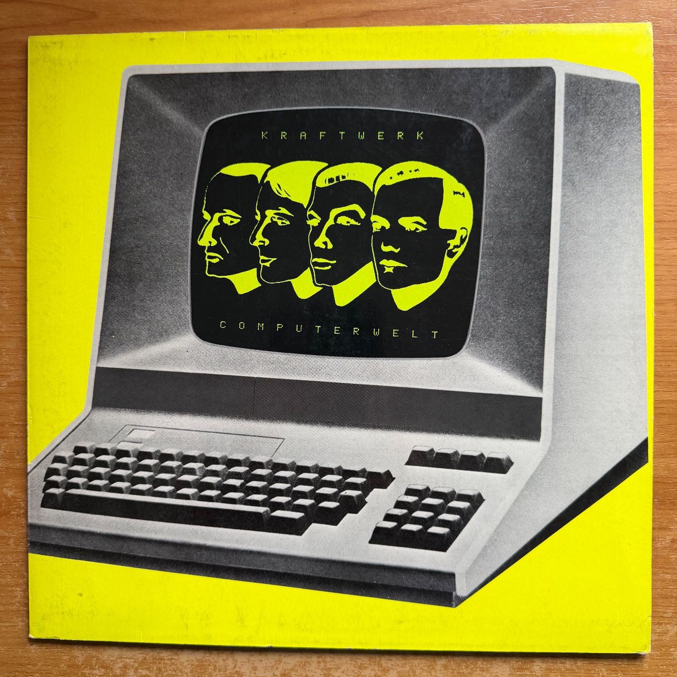 Dischi in vinile: Kraftwerk - Computerwelt / 1. D-Press. 1981 - Very nice Copy – Usato da Gais venduto da soundcave57