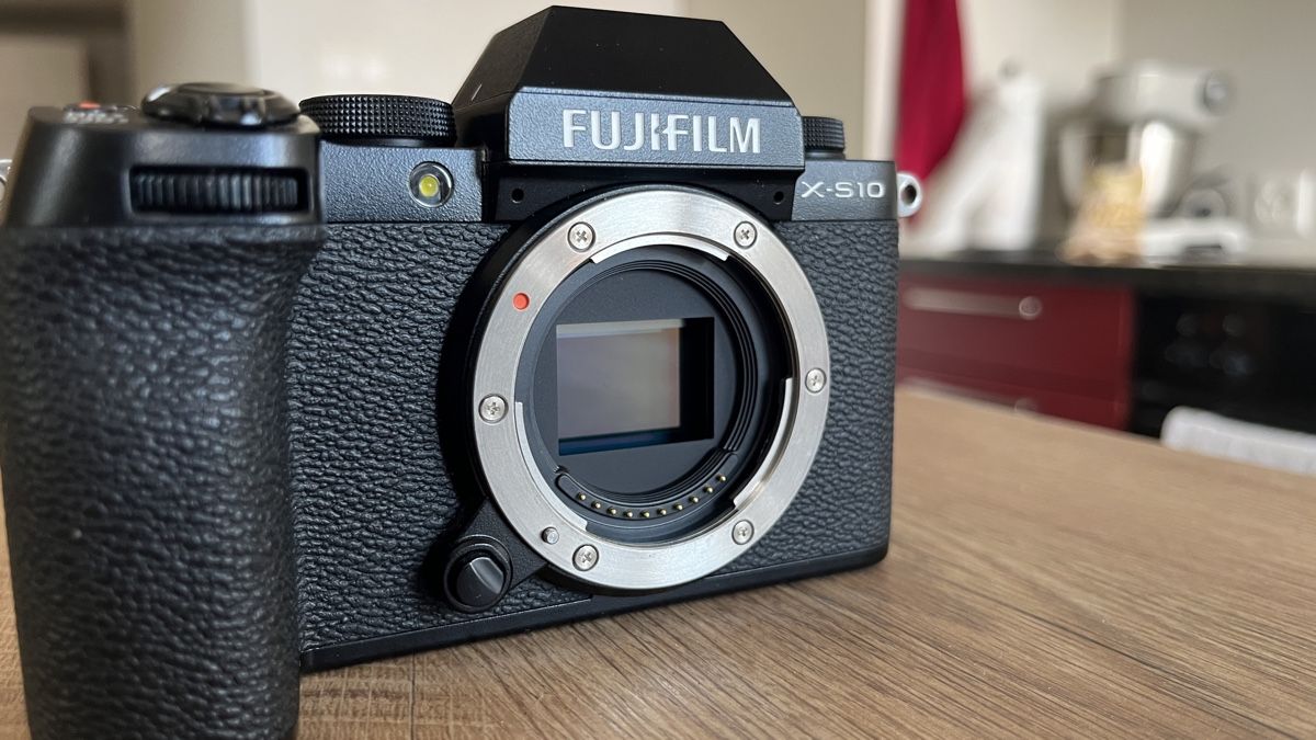 Fuji Kamera: Fujifilm X-S10 Body – Gebraucht aus Olten von fshnbl 3