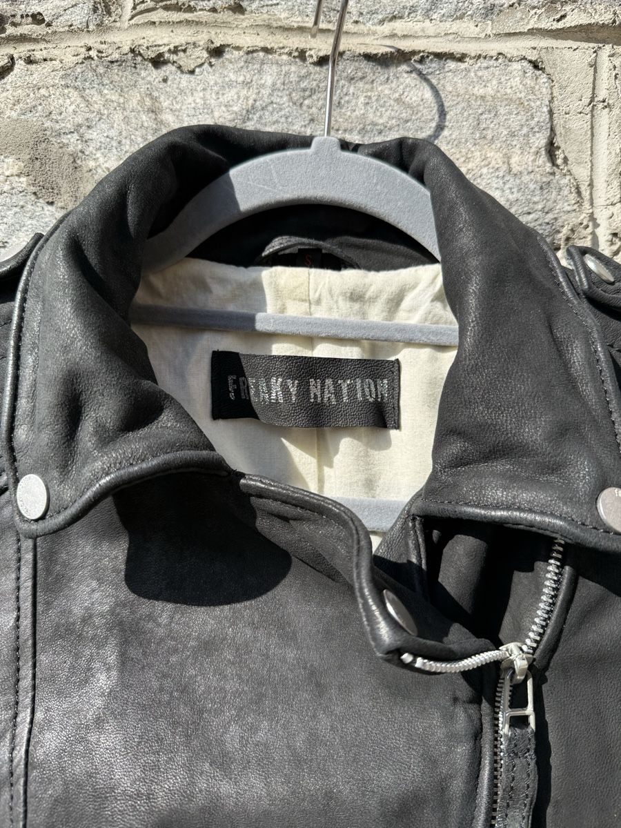 Jacken: Giacca di pelle Freaky Nation – Neu (gemäss Beschreibung) aus Bellinzona von bul_mvy5 5