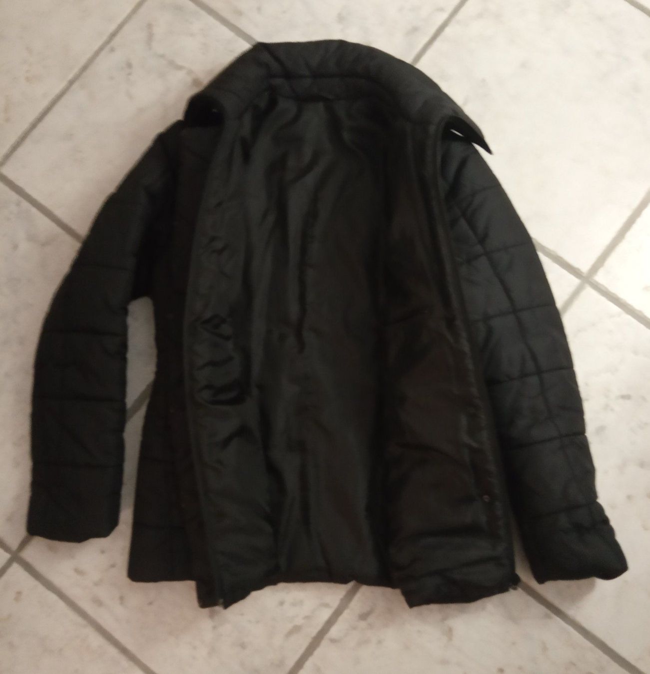 H&M Giacche: DAMENJACKE von H&M – Usato da Chur venduto da Rodanisa 2