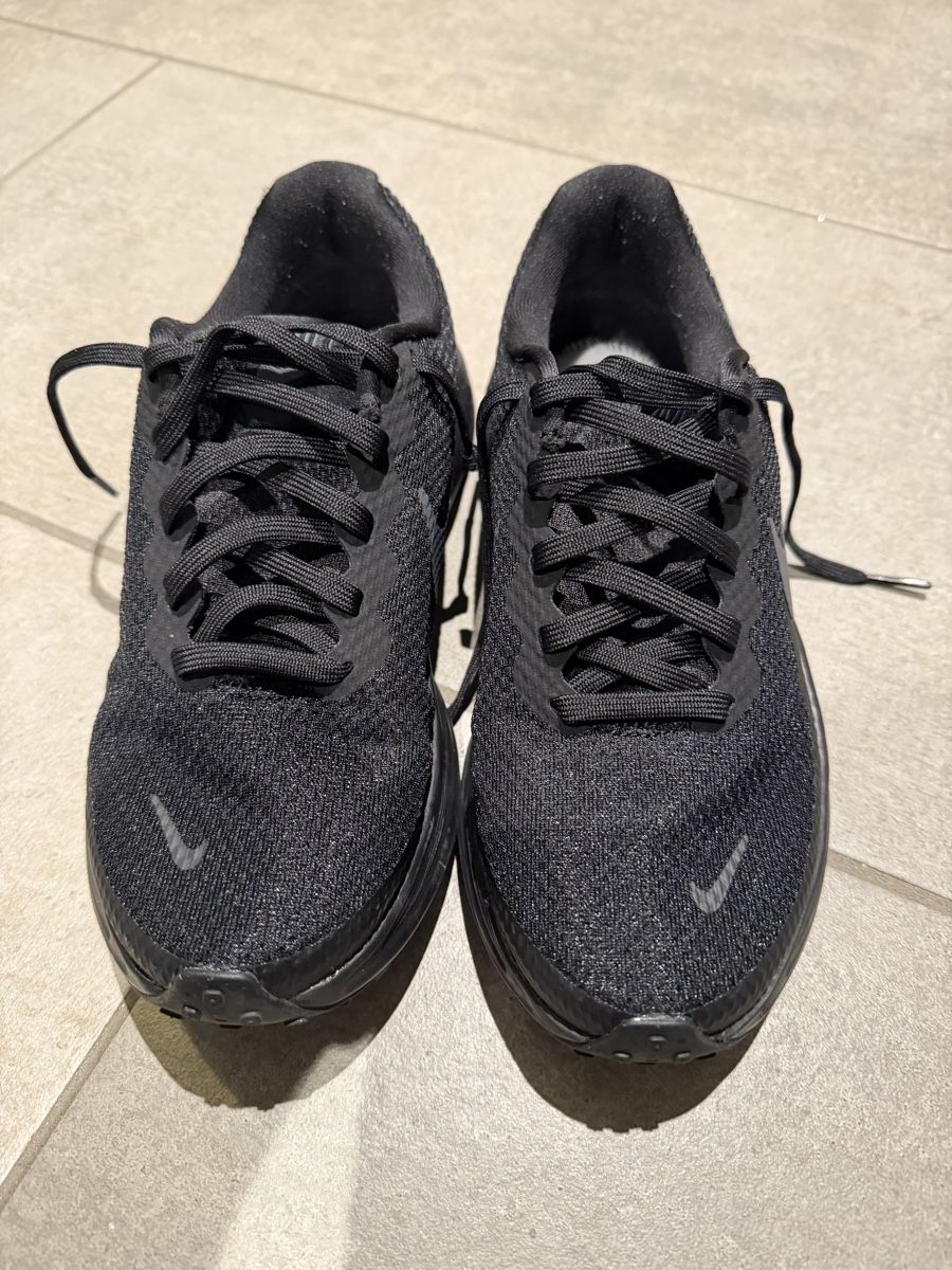 Nike Scarpe da donna: Nike Performance Revolution 8 – Nuovo (secondo la descrizione) da Othmarsingen venduto da J_Shop 3