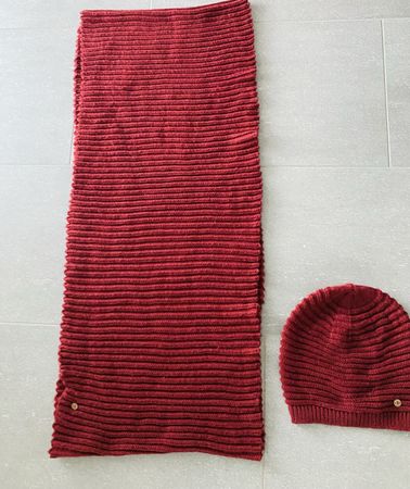 ESPRIT SCHAL UND MÜTZE BORDEAUX