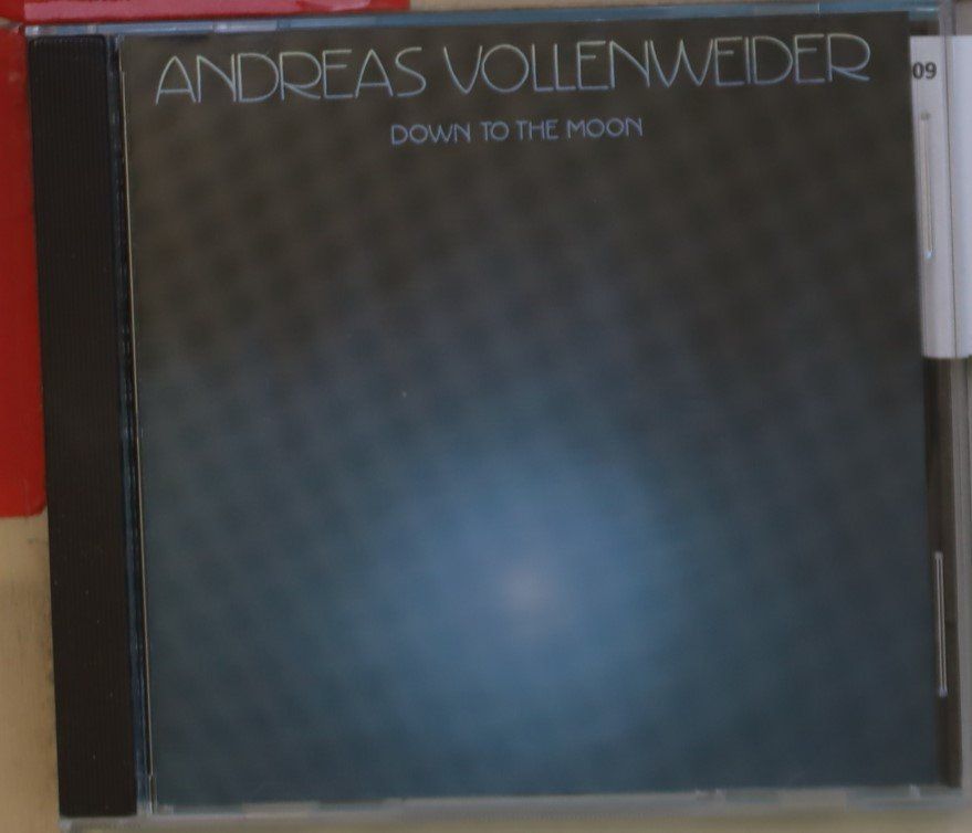 CDs: Down To The Moon – D'occasion à Luzern par CONTENTI