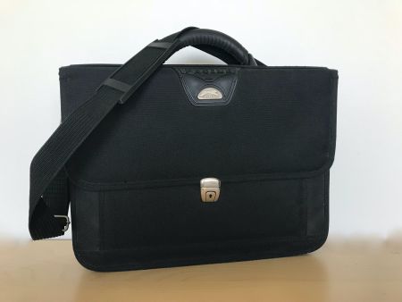 GHEPARD- CARTELLA BORSA- modello "FACILE"- colore nero
