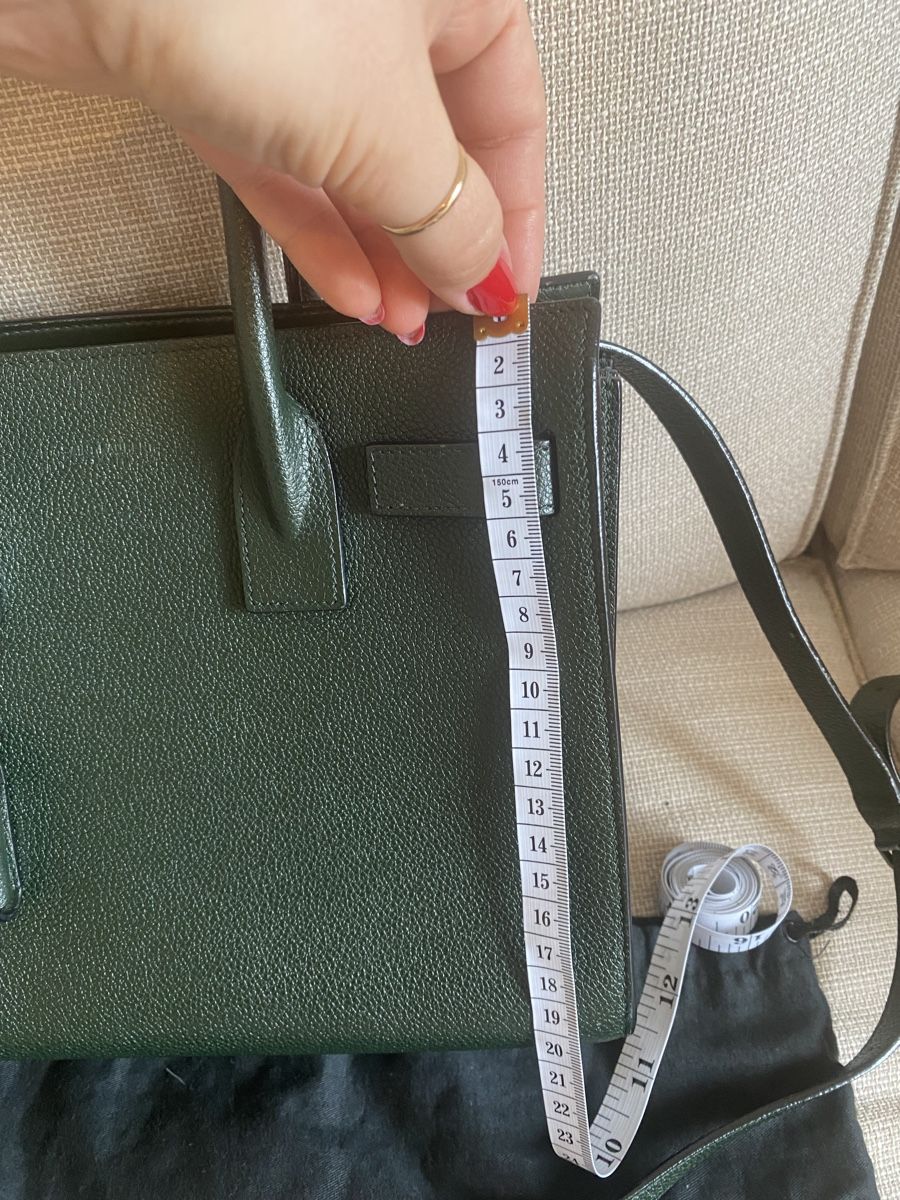 Saint Laurent Sacs femmes: Saint Laurent Sac de Jour leather handbag – D'occasion à Mies par nic_yk5d 3