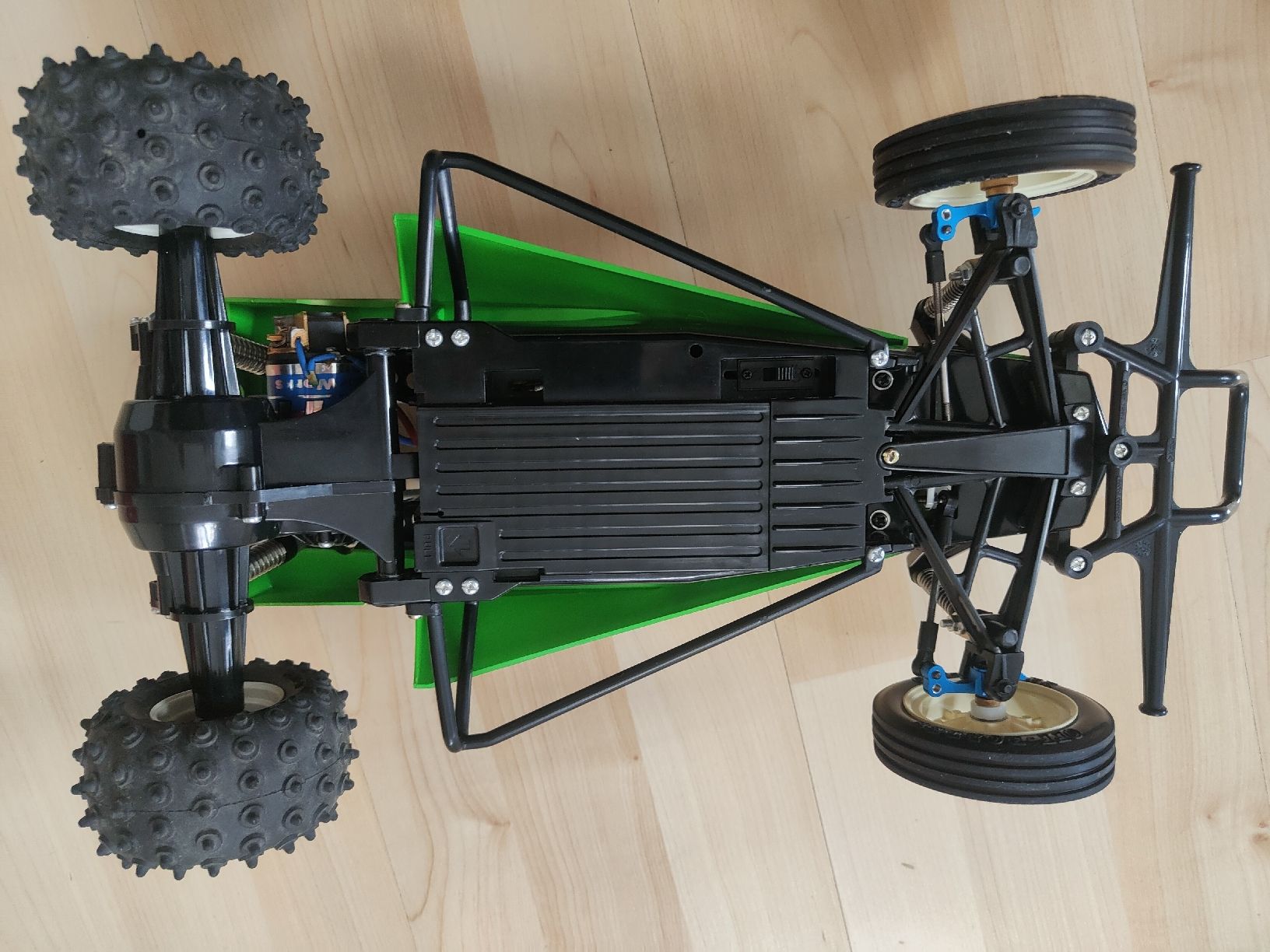 Tamiya Modellismo RC: Tamiya The Grasshopper Candy Green Edition – Nuovo (secondo la descrizione) da Reichenburg venduto da BEFunPower 5