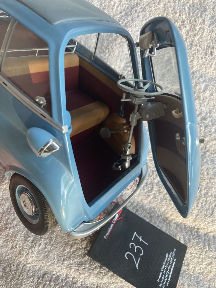 BMW Modellautos: BMW Isetta 1/12 Premium Classic Classixxs BMW Isetta Export – Neu (gemäss Beschreibung) aus Brugg AG von Schlumpf1962 2