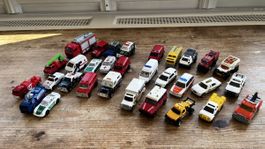 31 Feuerwehr und Polizei Spielzeugautos Matchbox