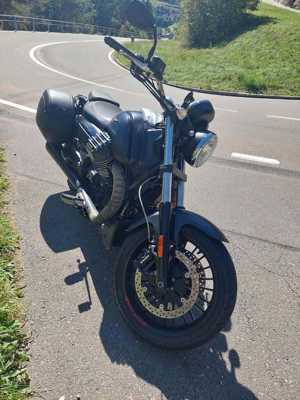 Moto Guzzi Strasse: Moto Guzzi Audace – Gebraucht aus Unteriberg von donga86 4