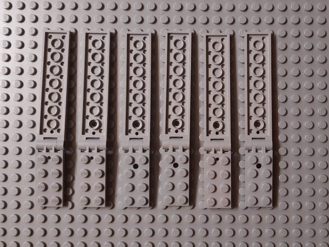 Lego Kit di costruzioni: LEGO Space - Hinge Plate 2x8 - 3324c01 – Usato da Muhen venduto da Legoholic 1