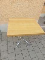 Holztisch mit Metallfuss, Gastronomie Tisch 80x70xH74cm