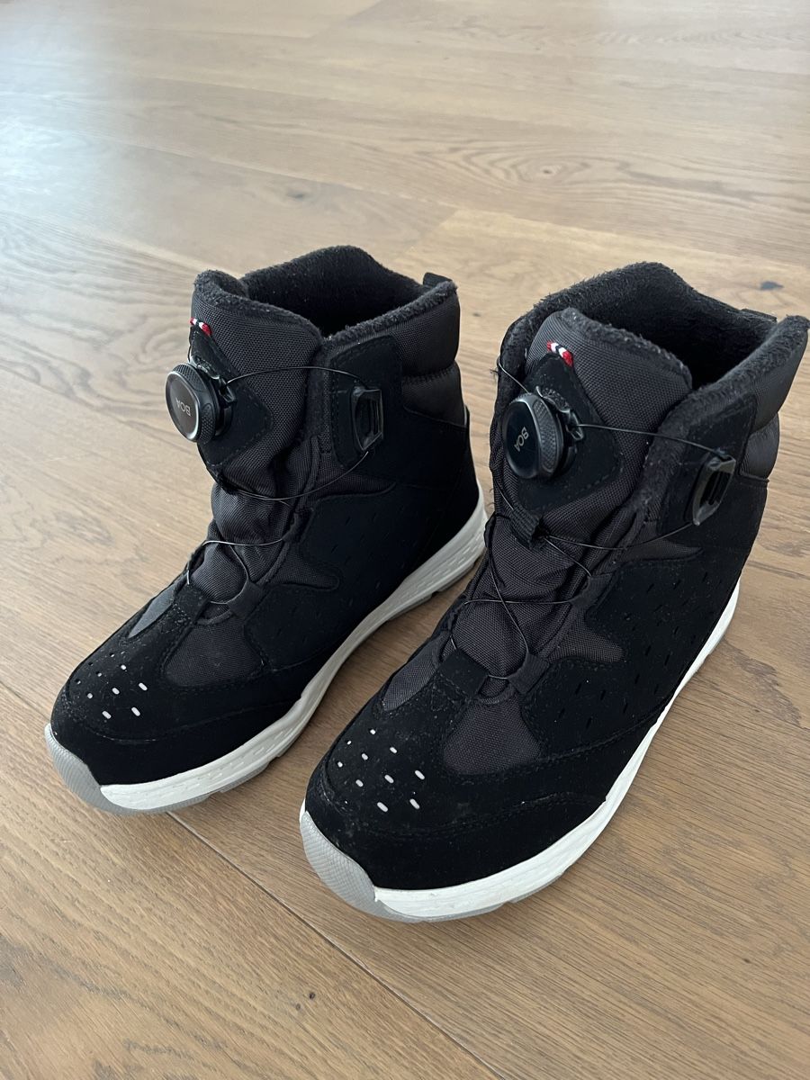 Viking Scarpe per ragazzi: Viking Winterstiefel Grösse 35 – Usato da Küttigen venduto da csei