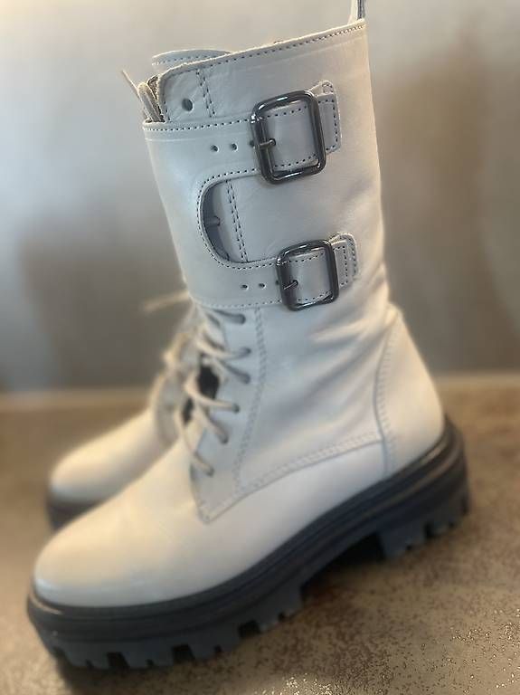 Scarpe da donna: Stiefelette von 1874 (Walder) – Usato da Bronschhofen venduto da Ratz2 1