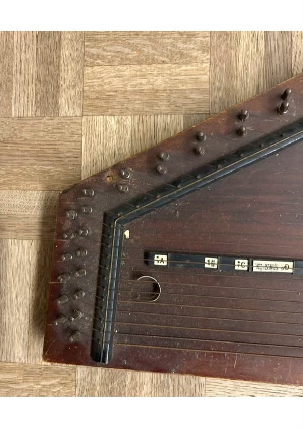 Strumenti musicali: Zither – Usato da Basel venduto da karpfen17 3
