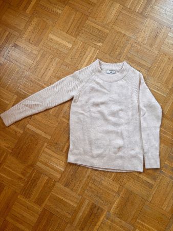 Pull neuf taille XS