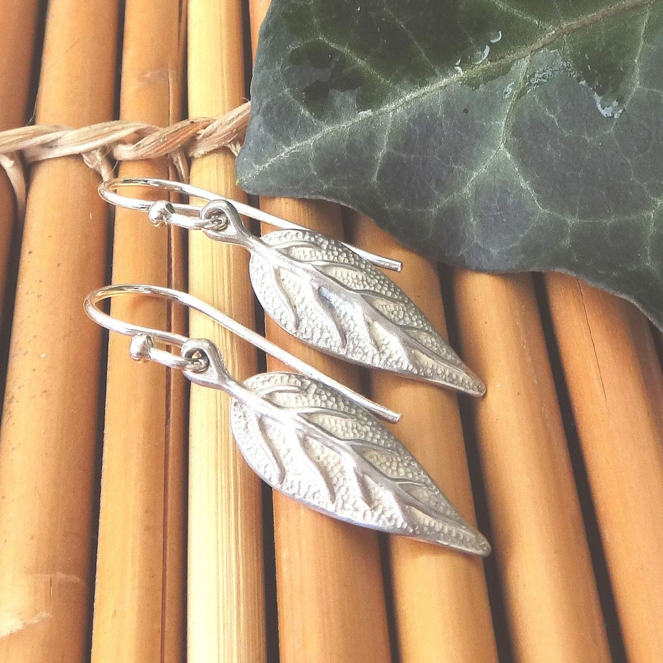 Orecchini pendenti & Orecchini a lobo: Ohrhänger Blatt Silber 925  NEU – Nuovo e nell'imballaggio originale da Dielsdorf venduto da kumsch 2
